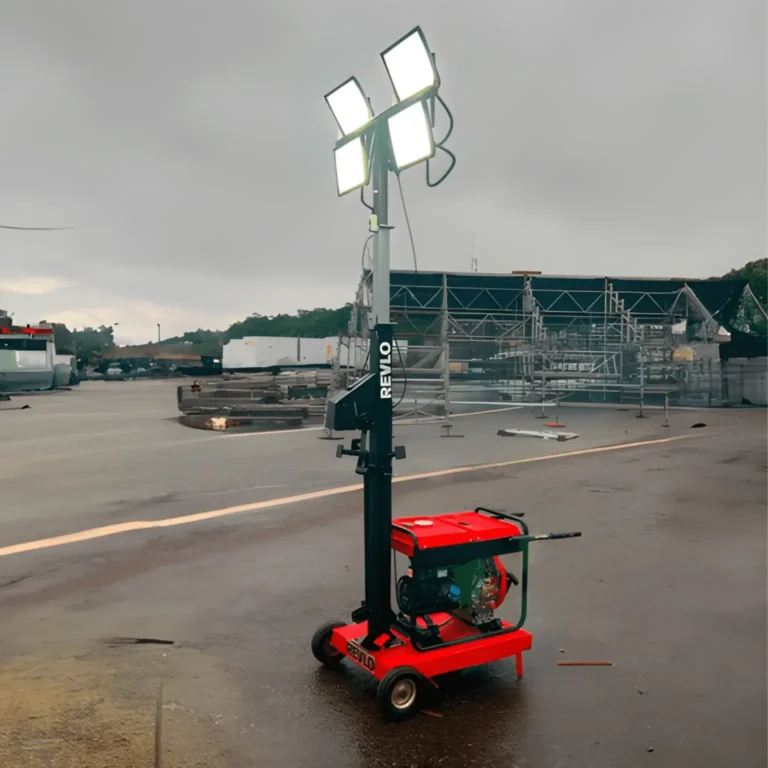 Torre-de-iluminacao-rv2400